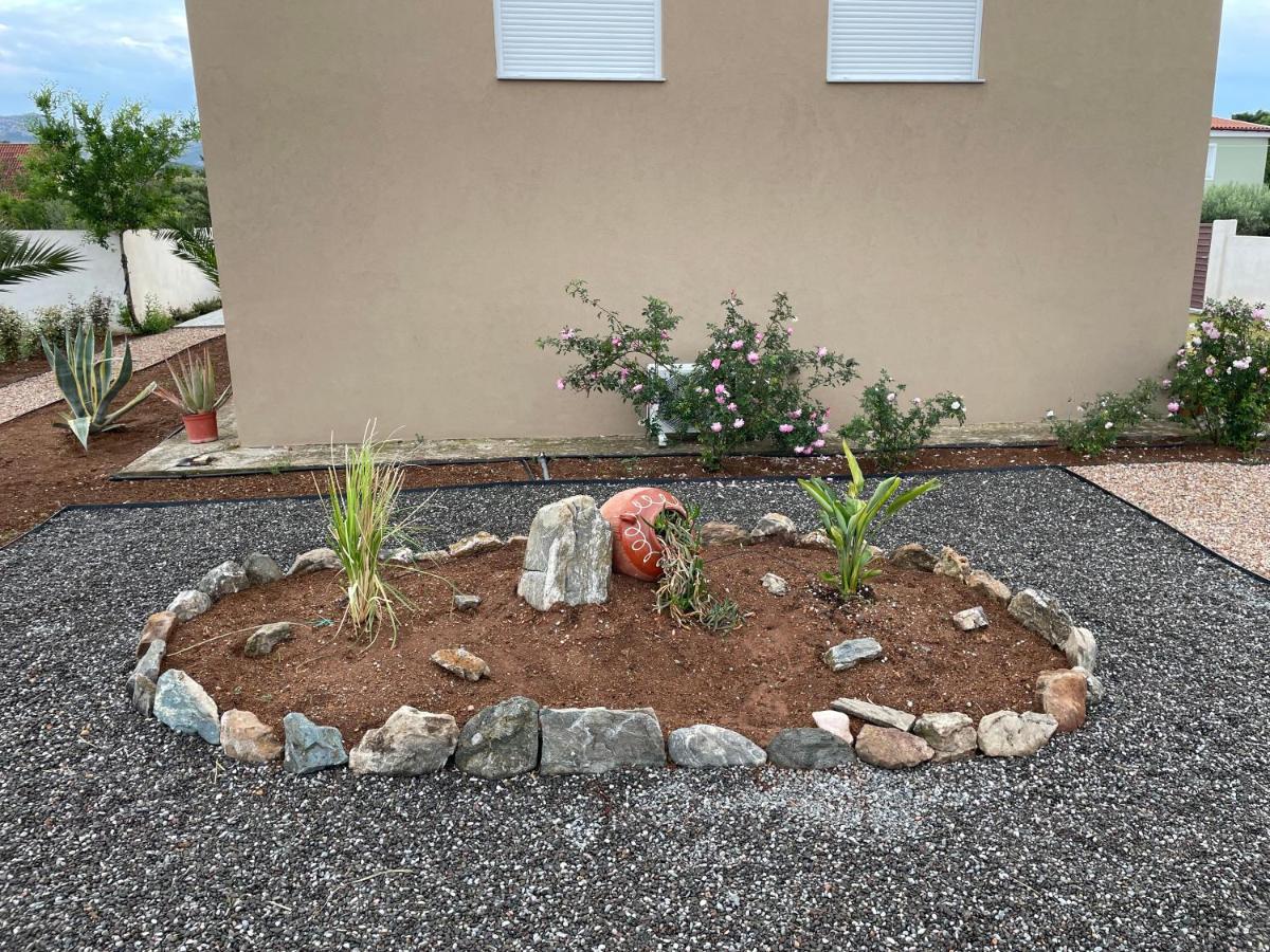 فيلا Saint George Family House Palaiá Fókaia المظهر الخارجي الصورة